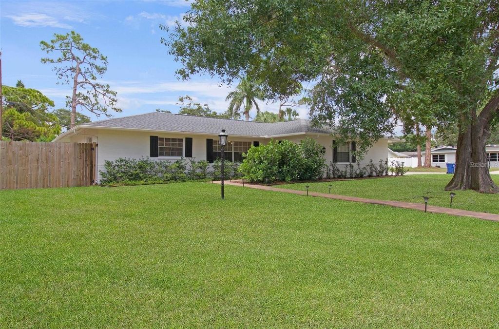 4904 19TH AVENUE W, Bradenton, FL 34209