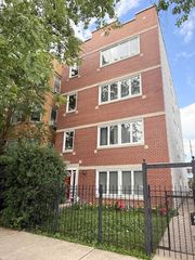 6051 N Mozart Street 4, Chicago, IL 60659