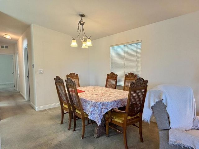 325 Sylvan Avenue 52, Mountain View, CA 94041