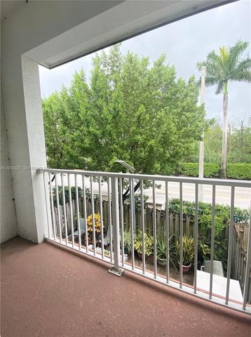 8960 NW 97th Avenue 220, Doral, FL 33178