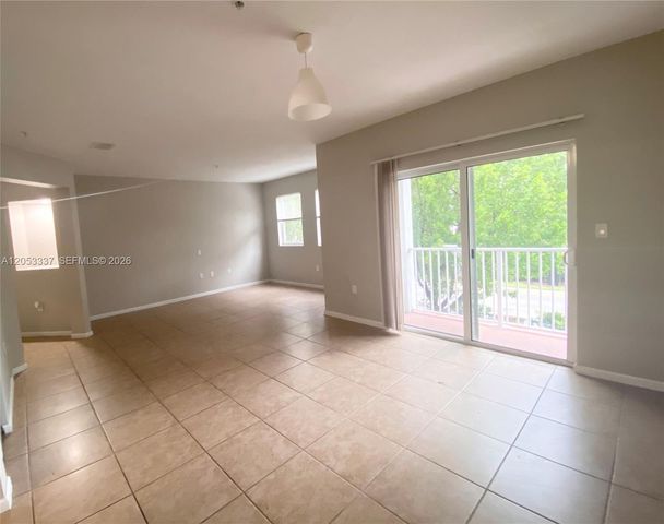 8960 NW 97th Avenue 220, Doral, FL 33178
