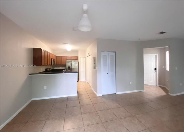 8960 NW 97th Avenue 220, Doral, FL 33178
