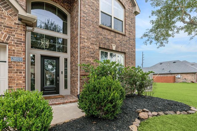 28919 Crested Butte Drive, Katy, TX 77494