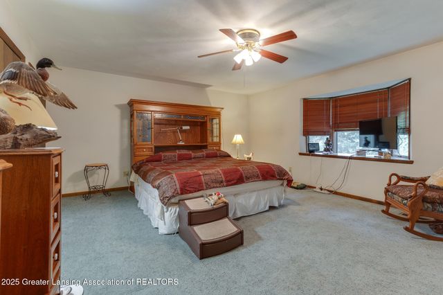 8235 E Jason Rd Road, Laingsburg, MI 48848