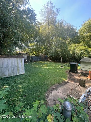 2306 Bolling Ave, Louisville, KY 40210