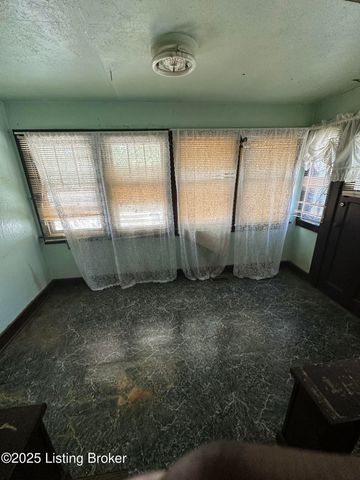 2306 Bolling Ave, Louisville, KY 40210