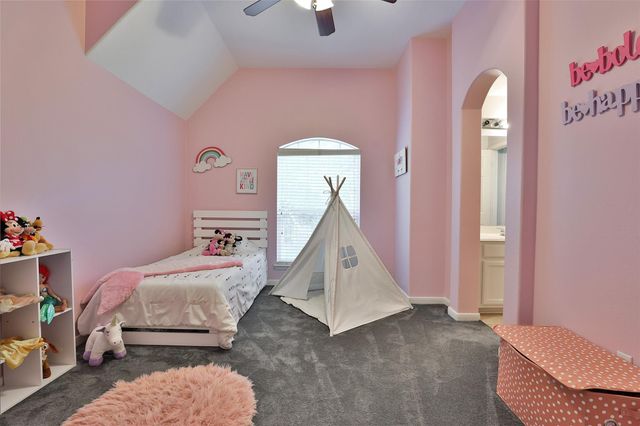 10514 Spice Ridge Row, Missouri City, TX 77459