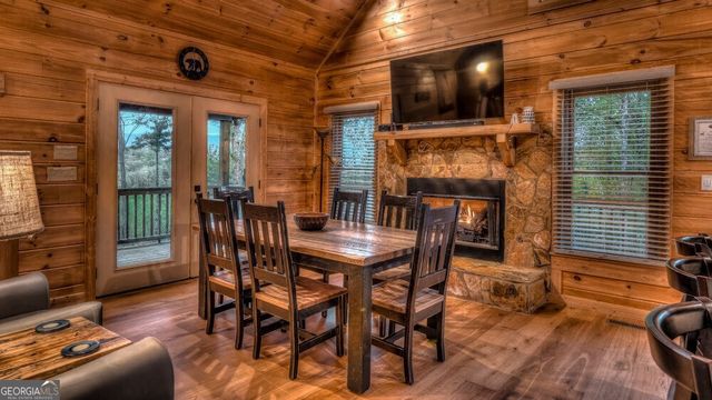 43 Dustin Drive S, Ellijay, GA 30540