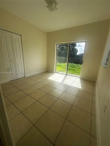 26524 SW 138th Ave 26524, Homestead, FL 33032