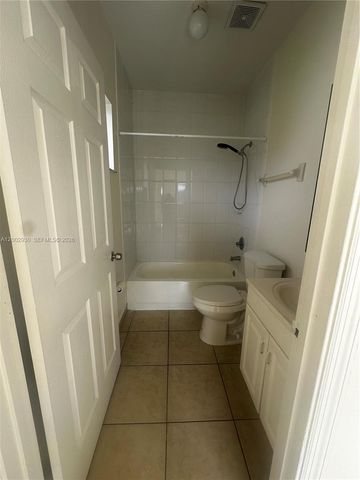 26524 SW 138th Ave 26524, Homestead, FL 33032