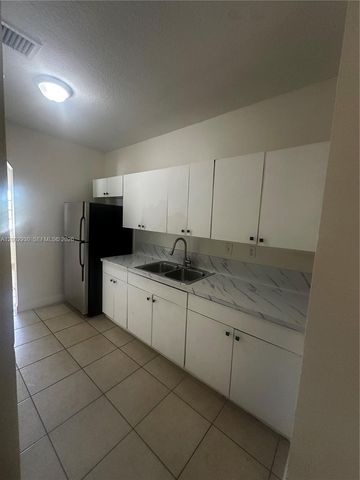 26524 SW 138th Ave 26524, Homestead, FL 33032