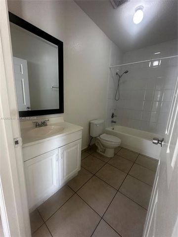 26524 SW 138th Ave 26524, Homestead, FL 33032