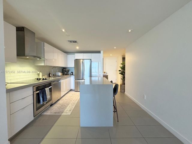 1600 NE 1st Ave 1014, Miami, FL 33132