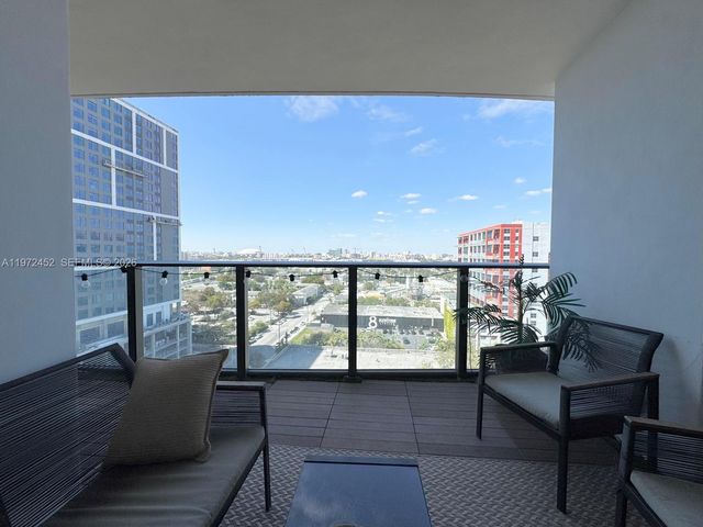 1600 NE 1st Ave 1014, Miami, FL 33132