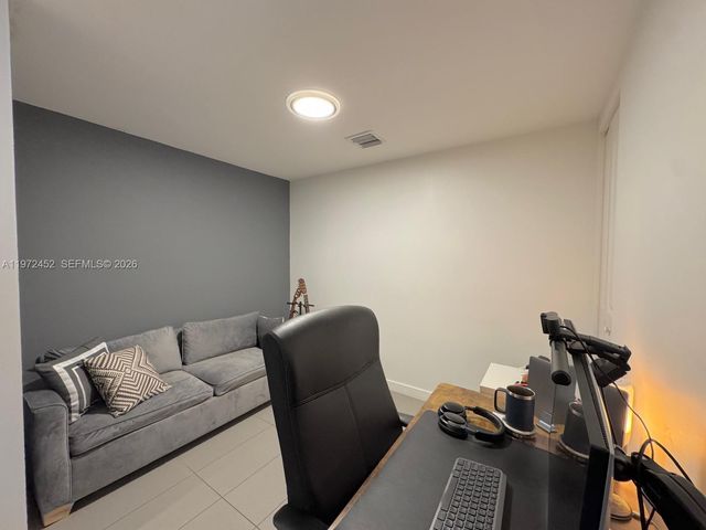 1600 NE 1st Ave 1014, Miami, FL 33132