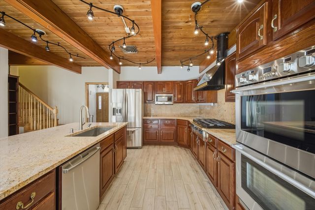 720 Lamp Post Circle SE, Albuquerque, NM 87123