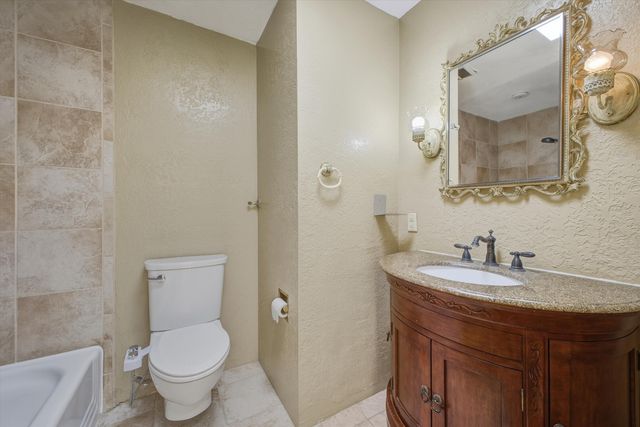 720 Lamp Post Circle SE, Albuquerque, NM 87123