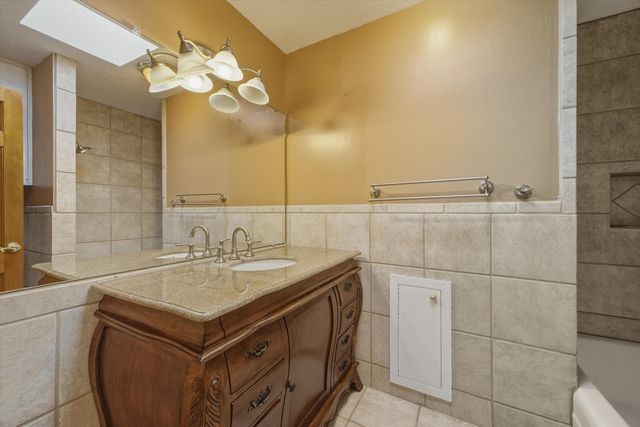 720 Lamp Post Circle SE, Albuquerque, NM 87123