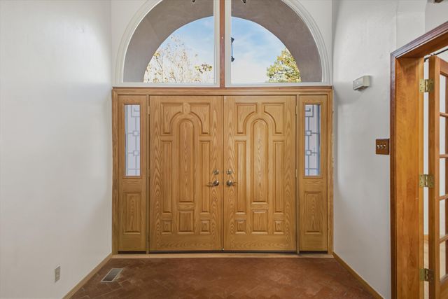 720 Lamp Post Circle SE, Albuquerque, NM 87123