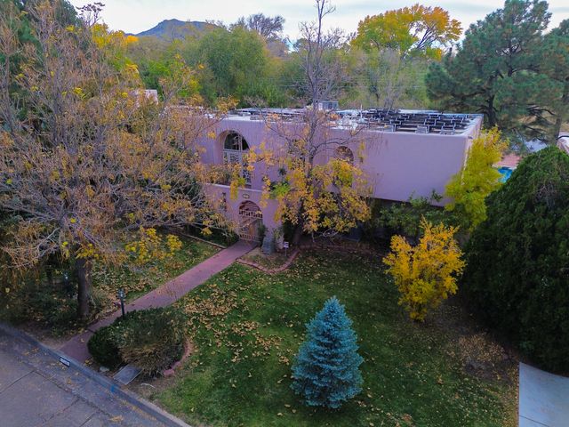 720 Lamp Post Circle SE, Albuquerque, NM 87123