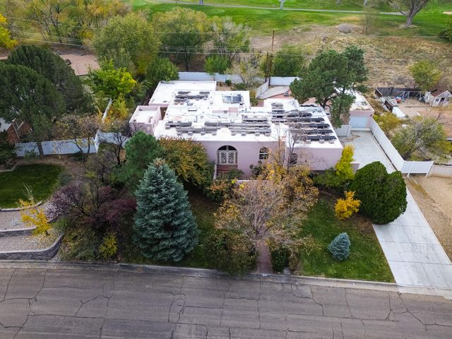 720 Lamp Post Circle SE, Albuquerque, NM 87123