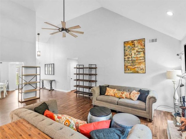 545 Barhams Ridge Drive, Mcdonough, GA 30252