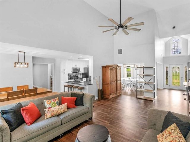 545 Barhams Ridge Drive, Mcdonough, GA 30252