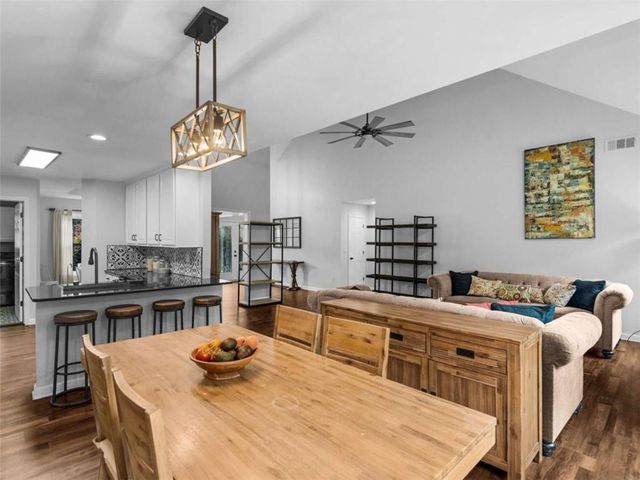 545 Barhams Ridge Drive, Mcdonough, GA 30252