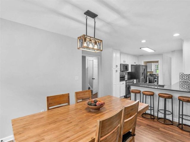 545 Barhams Ridge Drive, Mcdonough, GA 30252
