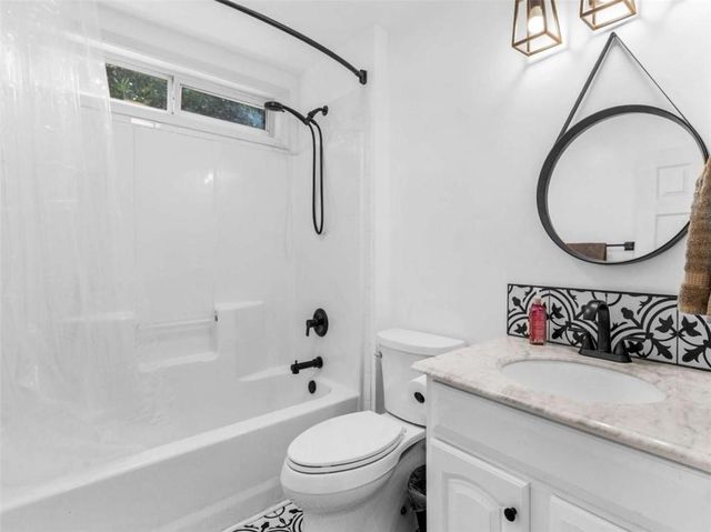 545 Barhams Ridge Drive, Mcdonough, GA 30252