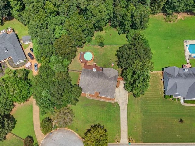 545 Barhams Ridge Drive, Mcdonough, GA 30252