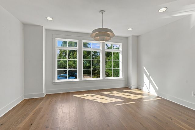 510 Hobson Chapel Pl, Nashville, TN 37206
