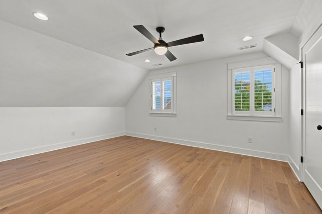 510 Hobson Chapel Pl, Nashville, TN 37206