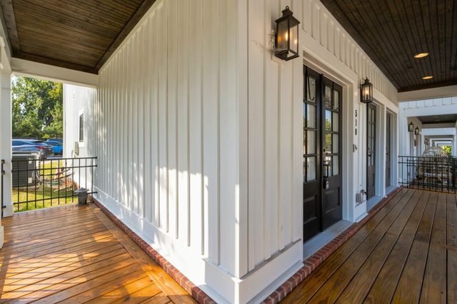 510 Hobson Chapel Pl, Nashville, TN 37206