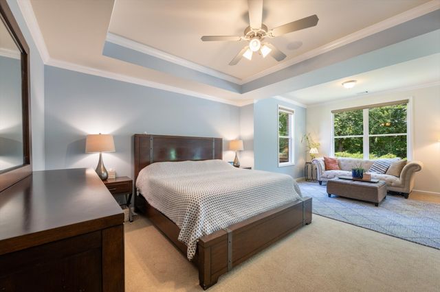 600 Collinscrest Ct, Nashville, TN 37221