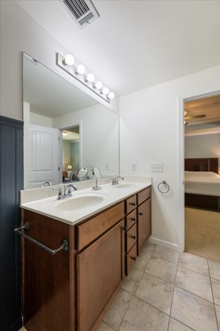 600 Collinscrest Ct, Nashville, TN 37221