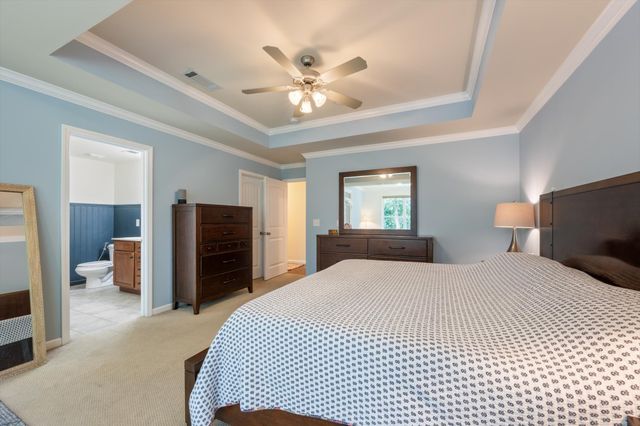 600 Collinscrest Ct, Nashville, TN 37221