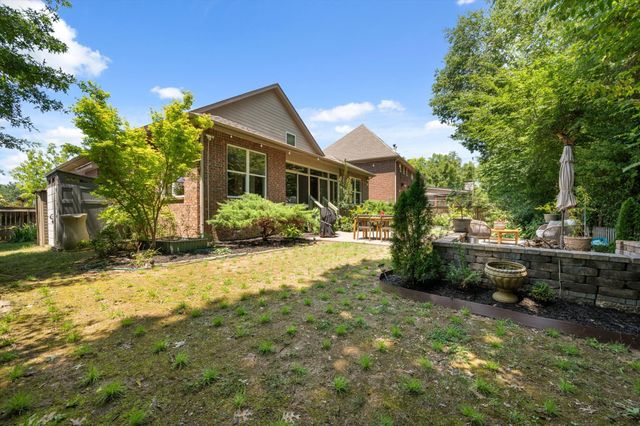 600 Collinscrest Ct, Nashville, TN 37221