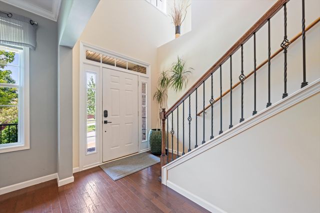 600 Collinscrest Ct, Nashville, TN 37221