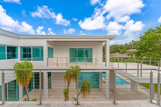 9101 SW 69th Ct, Pinecrest, FL 33156