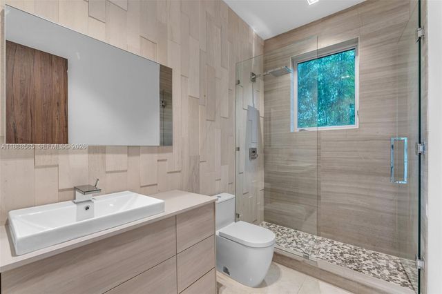 9101 SW 69th Ct, Pinecrest, FL 33156