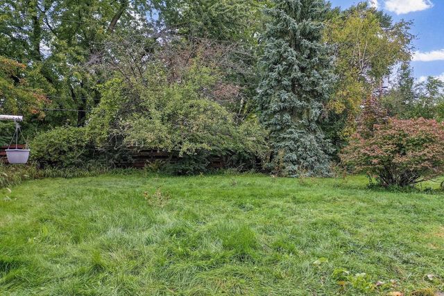 1530 W 7TH AVENUE, Oshkosh, WI 54902