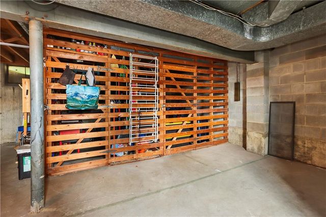 4537 Holly Street 205, Kansas City, MO 64111