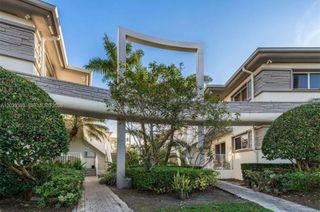 1142 99th Street 23, Bay Harbor Islands, FL 33154