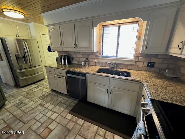 711 Bluefish Drive, Panama City, FL 32408