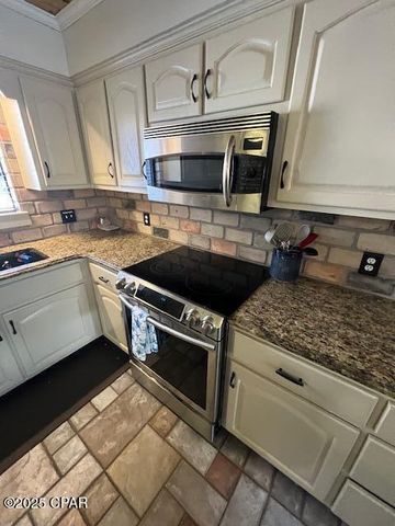 711 Bluefish Drive, Panama City, FL 32408