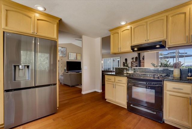 11202 Oak Canyon Dr., Penn Valley, CA 95946