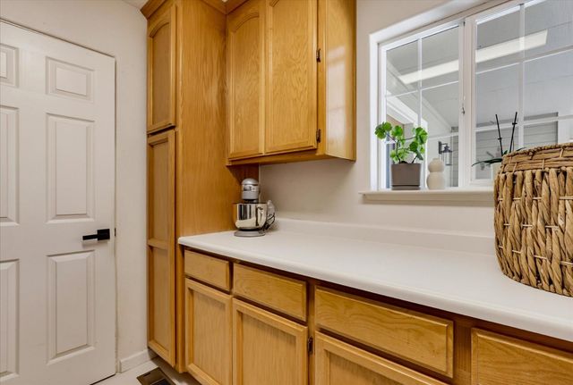 11202 Oak Canyon Dr., Penn Valley, CA 95946