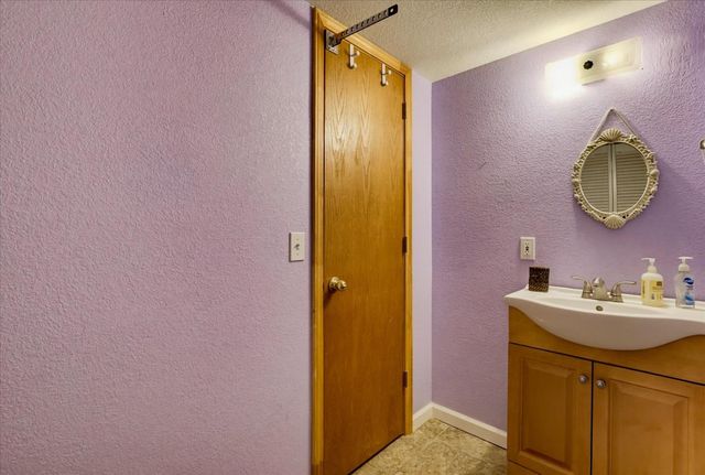 11202 Oak Canyon Dr., Penn Valley, CA 95946
