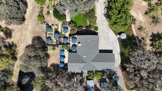 11202 Oak Canyon Dr., Penn Valley, CA 95946